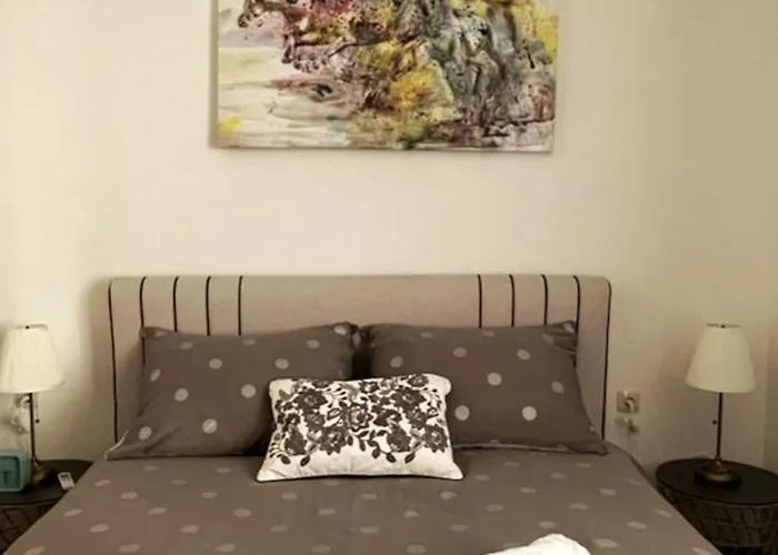 Lijepo Ureden Stan U Centru Grada * Knin